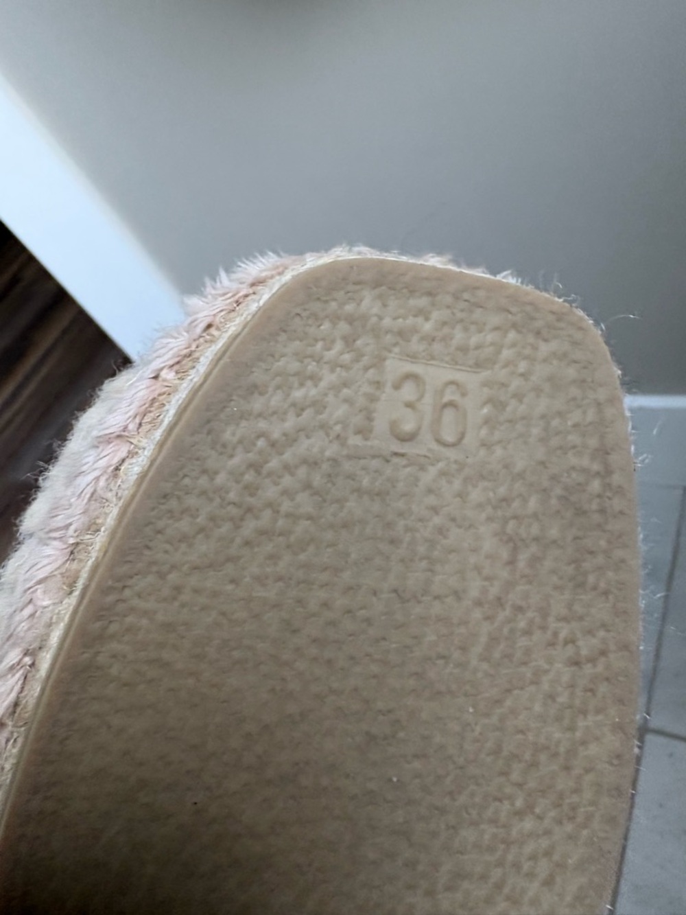Naguisa Txalupa Teddy Flats Sz 36 - Picture 7 of 15